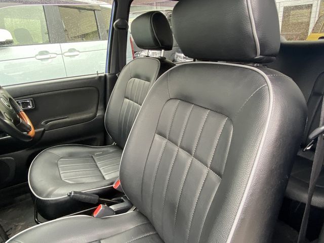 DAIHATSU MIRA GINO 2003