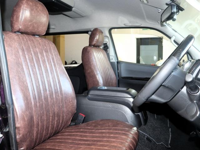 TOYOTA HIACE van 2WD 2017