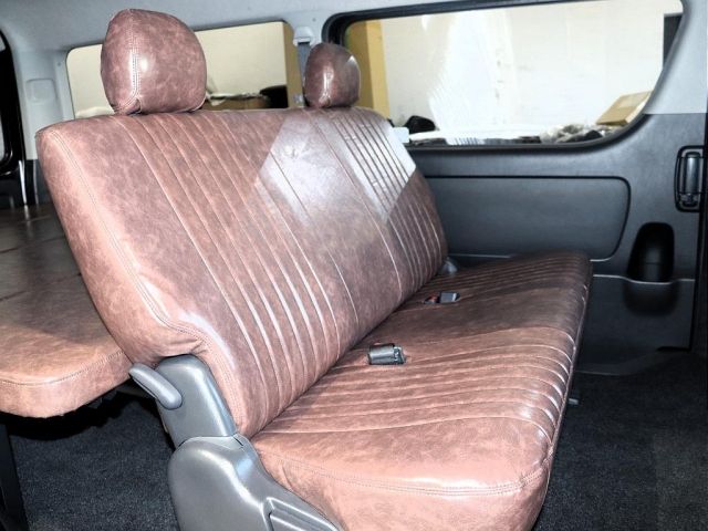 TOYOTA HIACE van 2WD 2017