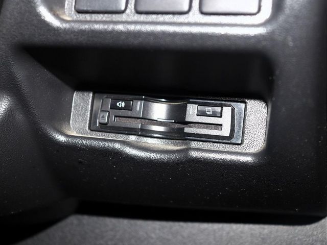 TOYOTA HIACE van 2WD 2017