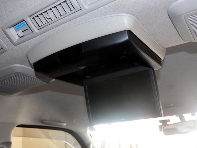 TOYOTA HIACE van 2WD 2017