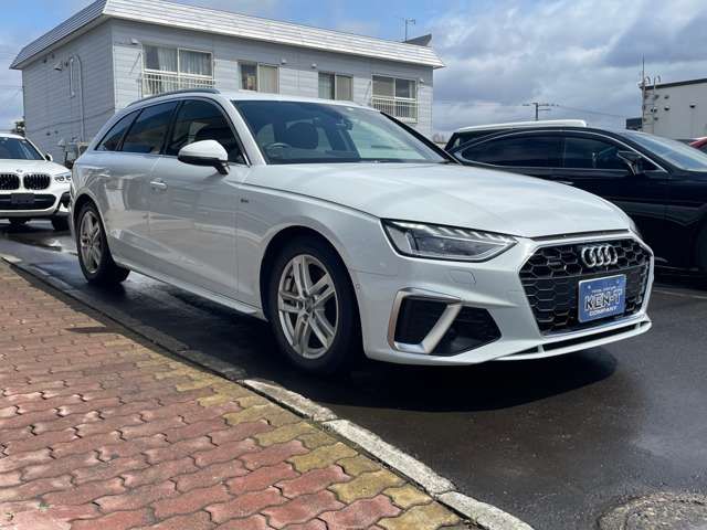 AUDI AUDI A4 AVANT 2023