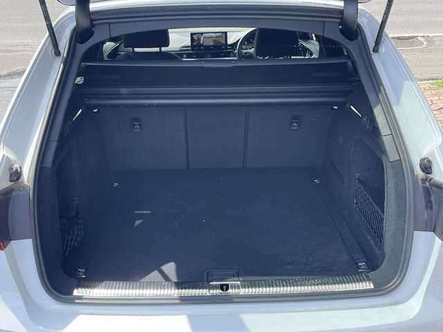 AUDI AUDI A4 AVANT 2023