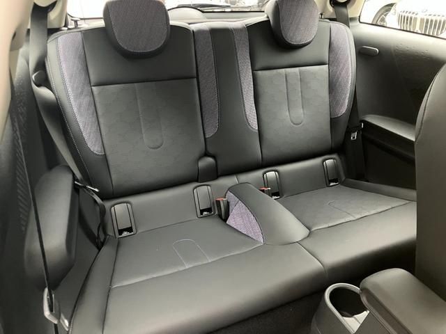 BMW MINI COOPER 2024