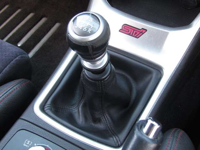 SUBARU IMPREZA WRX 5Door 2012