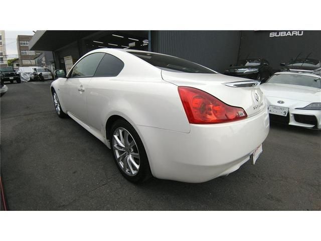 NISSAN SKYLINE coupe 2012