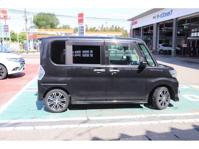 DAIHATSU TANTO CUSTOM 2015