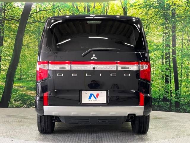 MITSUBISHI DELICA D:5 4WD 2023
