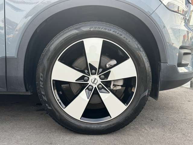 VOLVO VOLVO XC40 2020