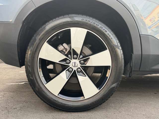 VOLVO VOLVO XC40 2020