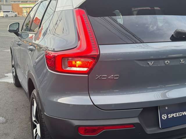 VOLVO VOLVO XC40 2020