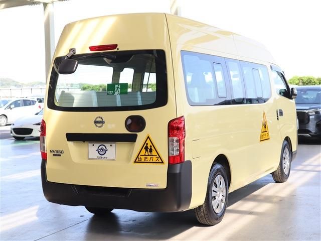 NISSAN NV350 CARAVAN 2018