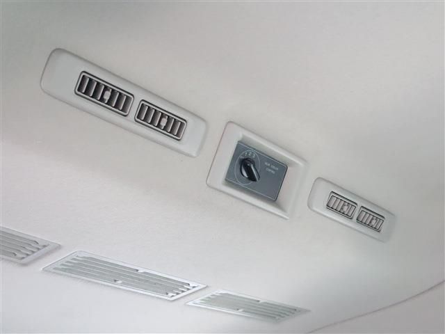 NISSAN NV350 CARAVAN 2018