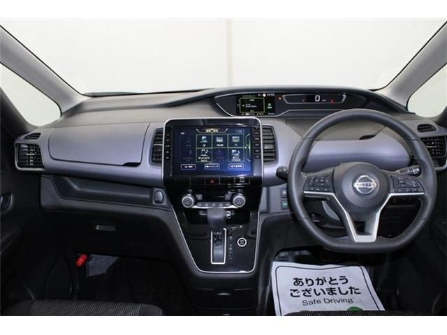 NISSAN SERENA  S-HYBRID 2020