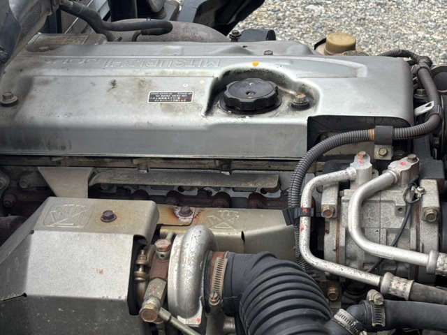 MITSUBISHI CANTER GUTS 2006