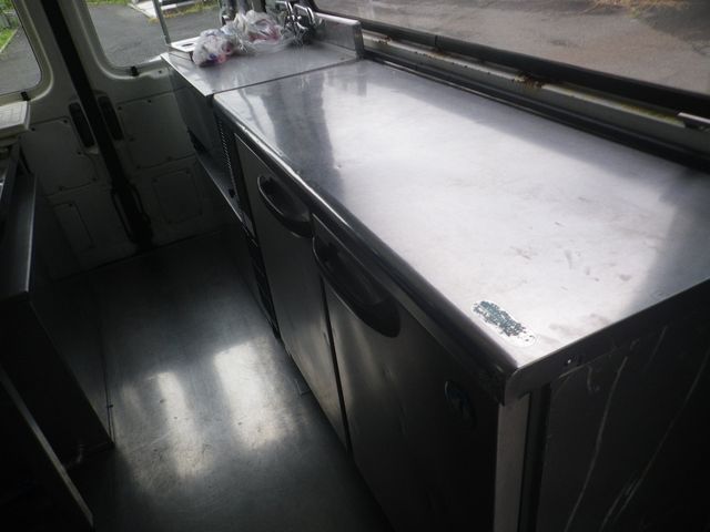 TOYOTA QUICK DELIVERY 2002