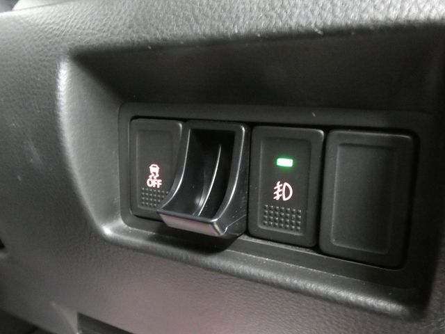 SUZUKI SWIFT 4WD 2016