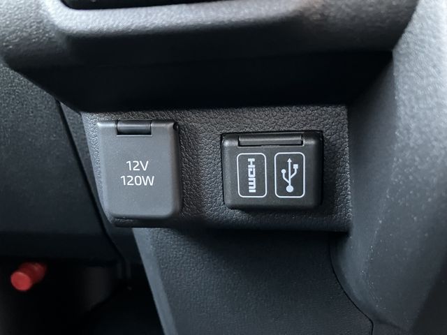 DAIHATSU HIJET deckvan 4WD 2024