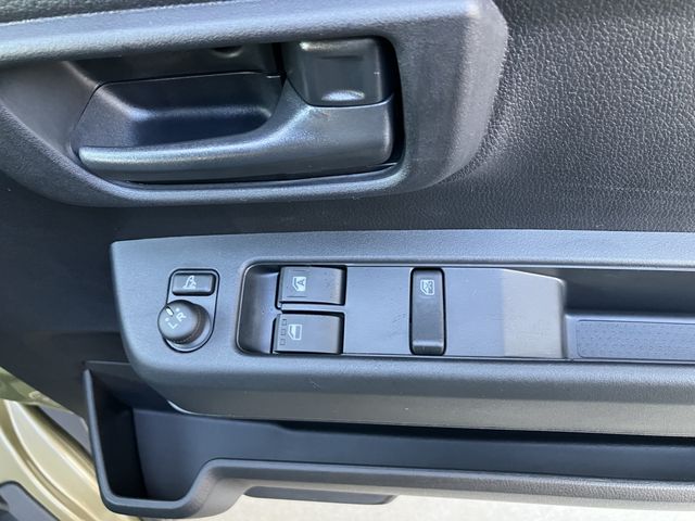 DAIHATSU HIJET deckvan 4WD 2024