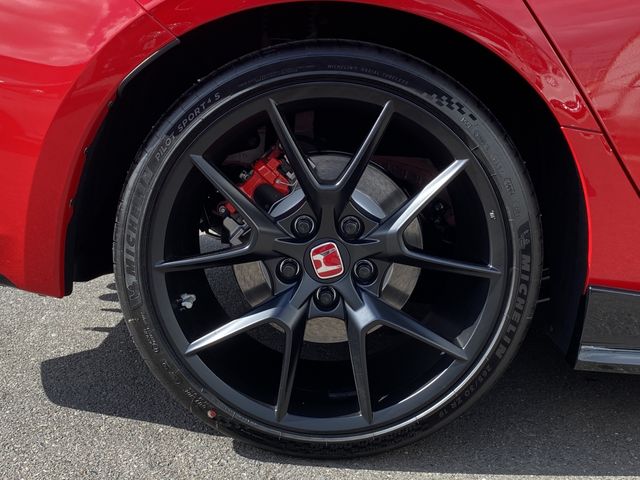 HONDA CIVIC hatchback 2025