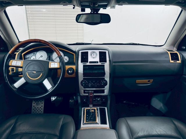 CHRYSLER CHRYSLER 300C 2005