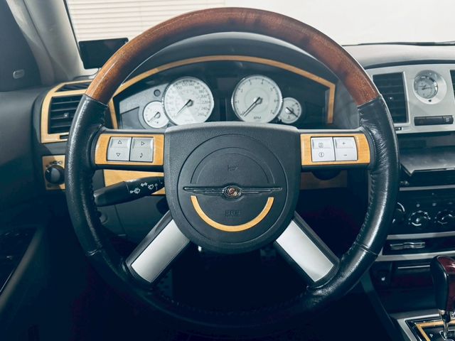 CHRYSLER CHRYSLER 300C 2005