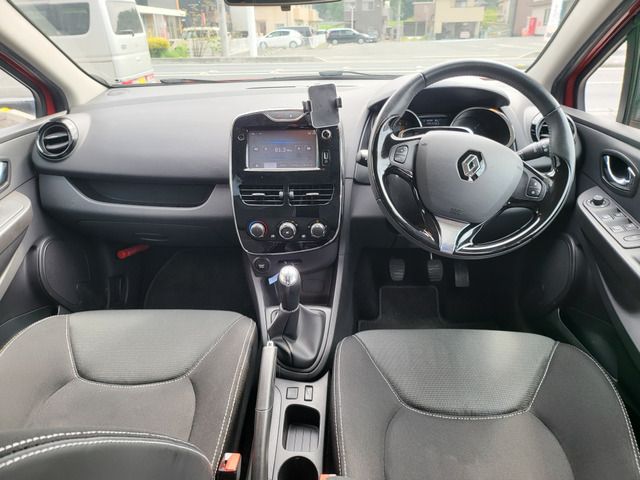 RENAULT RENAULT LUTECIA 2015