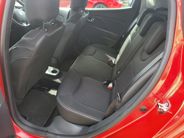 RENAULT RENAULT LUTECIA 2015