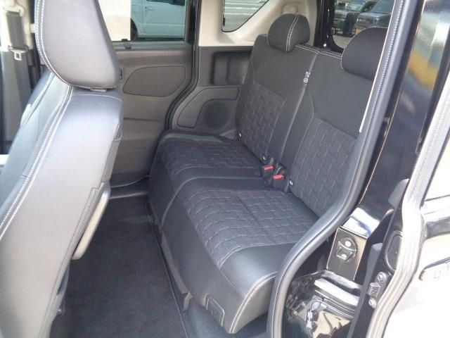 MITSUBISHI DELICA MINI 2023