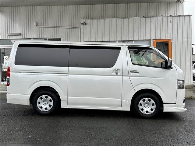 TOYOTA HIACE van 2WD 2023