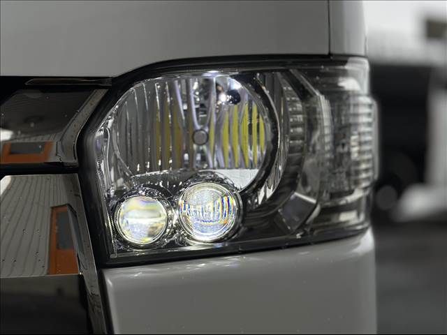 TOYOTA HIACE van 2WD 2023