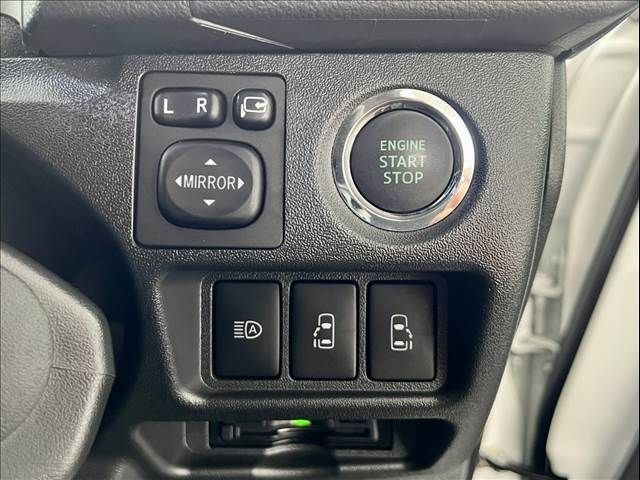 TOYOTA HIACE van 2WD 2023