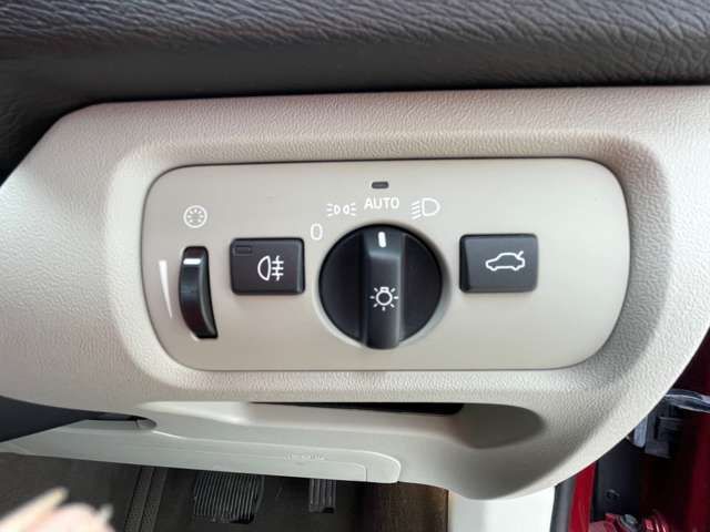 VOLVO VOLVO V40 CROSS COUNTRY 2015