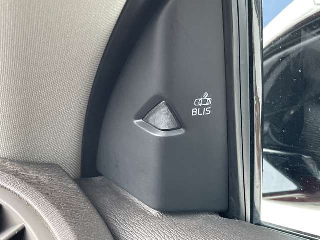 VOLVO VOLVO V40 CROSS COUNTRY 2015