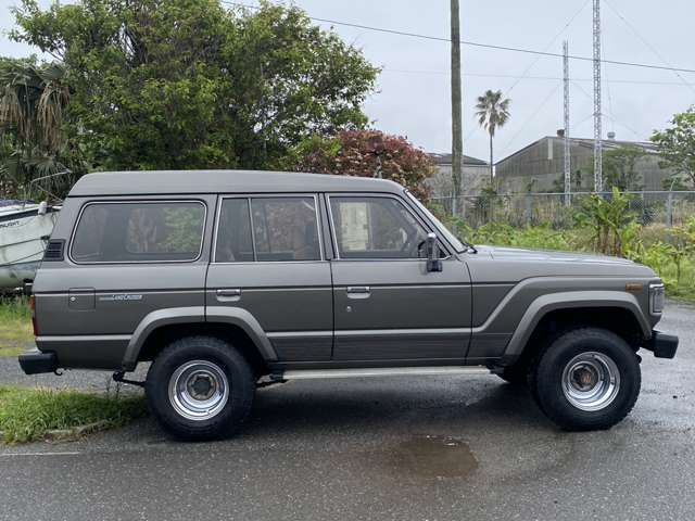 TOYOTA LANDCRUISER van 1988