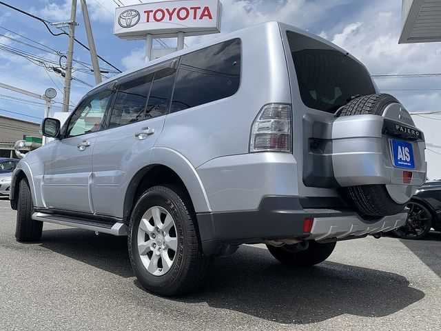 MITSUBISHI PAJERO wagon 2008
