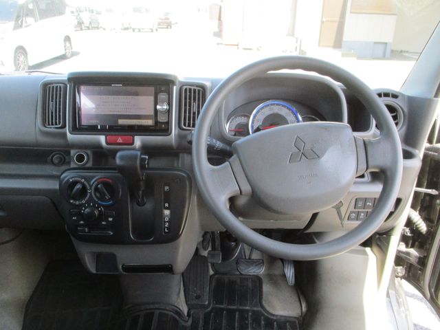MITSUBISHI MINICAB van 2020