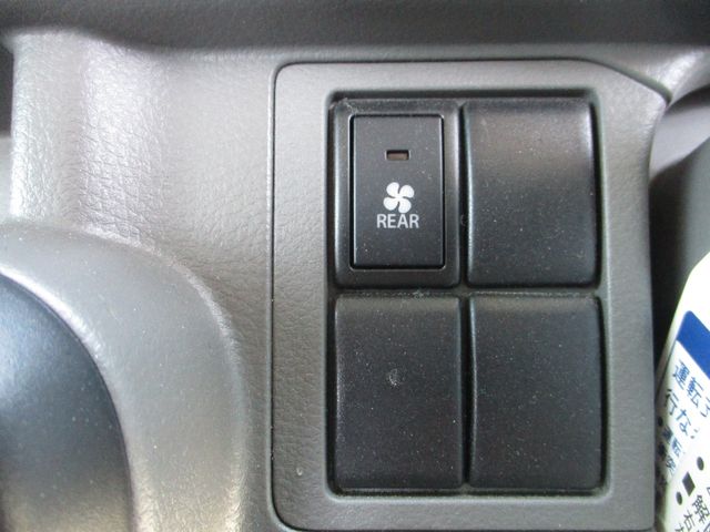 MITSUBISHI MINICAB van 2020