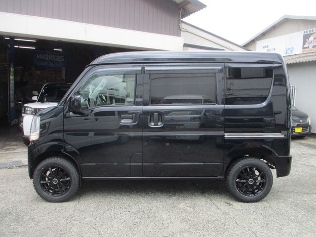 MITSUBISHI MINICAB van 2020