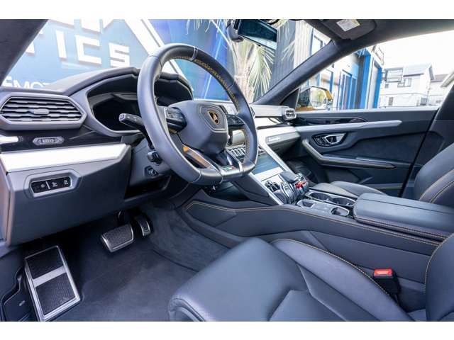 LAMBORGHINI LAMBORGHINI URUS 2021