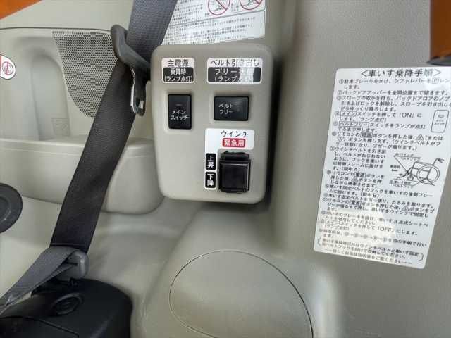 DAIHATSU TANTO 2014