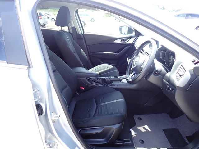 MAZDA AXELA sedan 2018