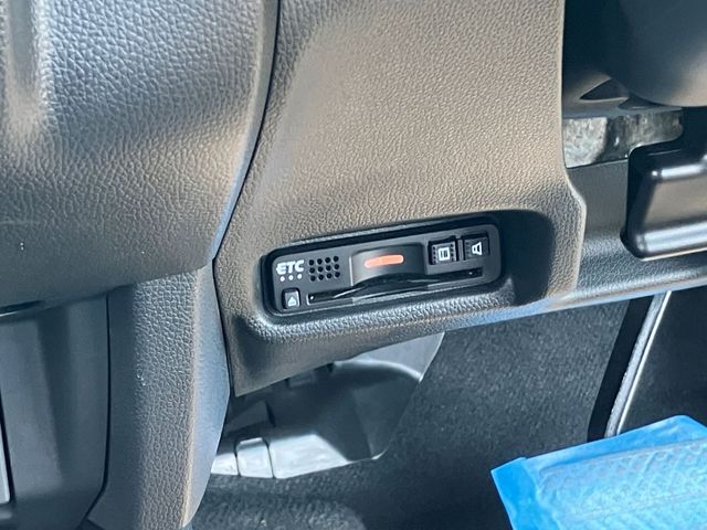 HONDA FIT HYBRID 4WD 2019