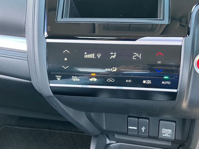 HONDA FIT HYBRID 4WD 2019