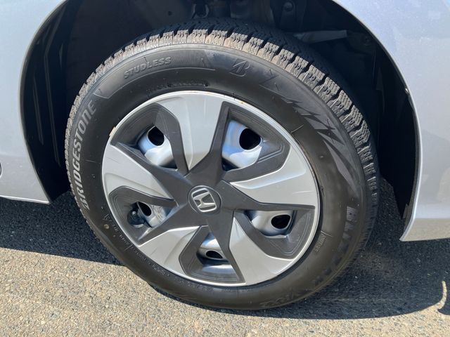 HONDA FIT HYBRID 4WD 2019