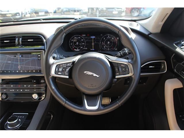 JAGUAR JAGUAR F-PACE 2018