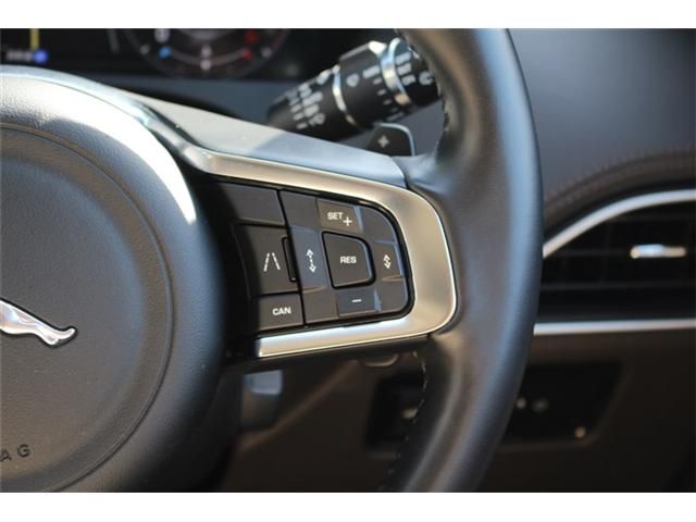 JAGUAR JAGUAR F-PACE 2018