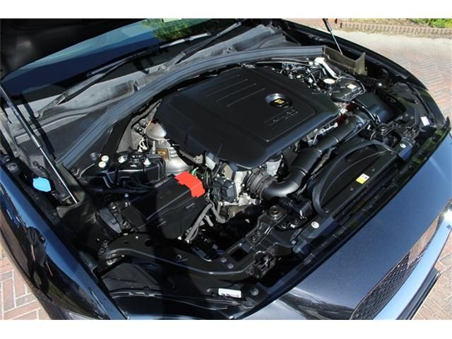 JAGUAR JAGUAR F-PACE 2018