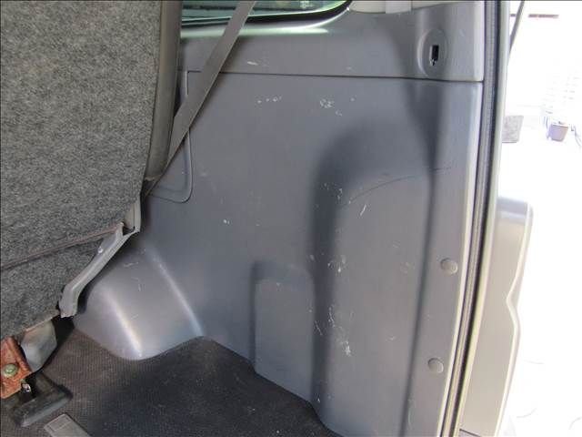 NISSAN CARAVAN coach 2004