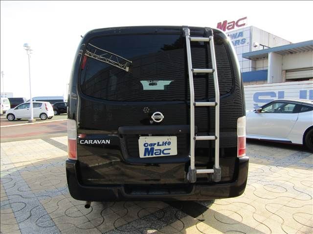 NISSAN CARAVAN coach 2004